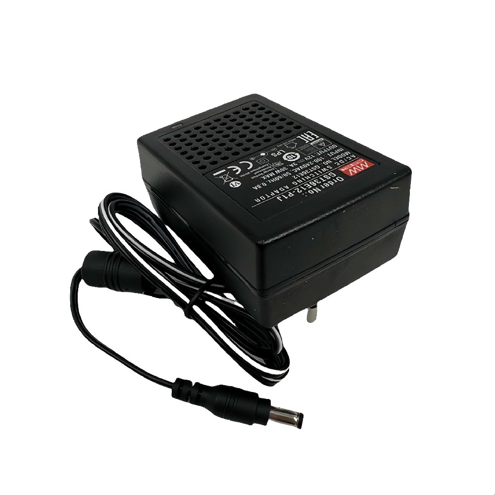 GST36E48-P1J  36W 壁掛式單組輸出 AC-DC 綠色工業(yè)用適配器